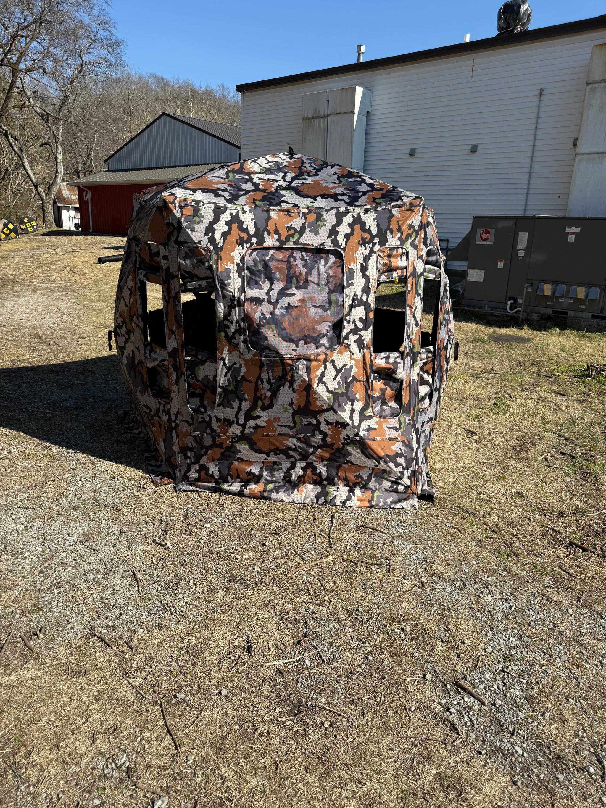 Xenek Pentagon Hybrid Ground Blind Pre-order for June Delivery